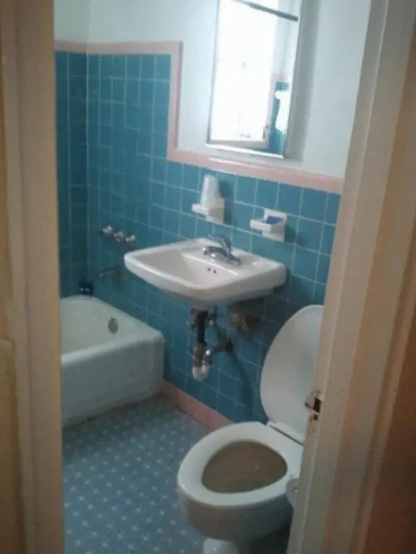 Collins Avenue Hostel Main image